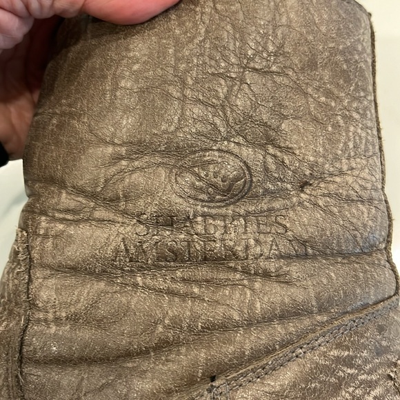 GUC Shabbies Amsterdam leather dark taupe 2” heel distressed look ankle boots - Picture 5 of 15